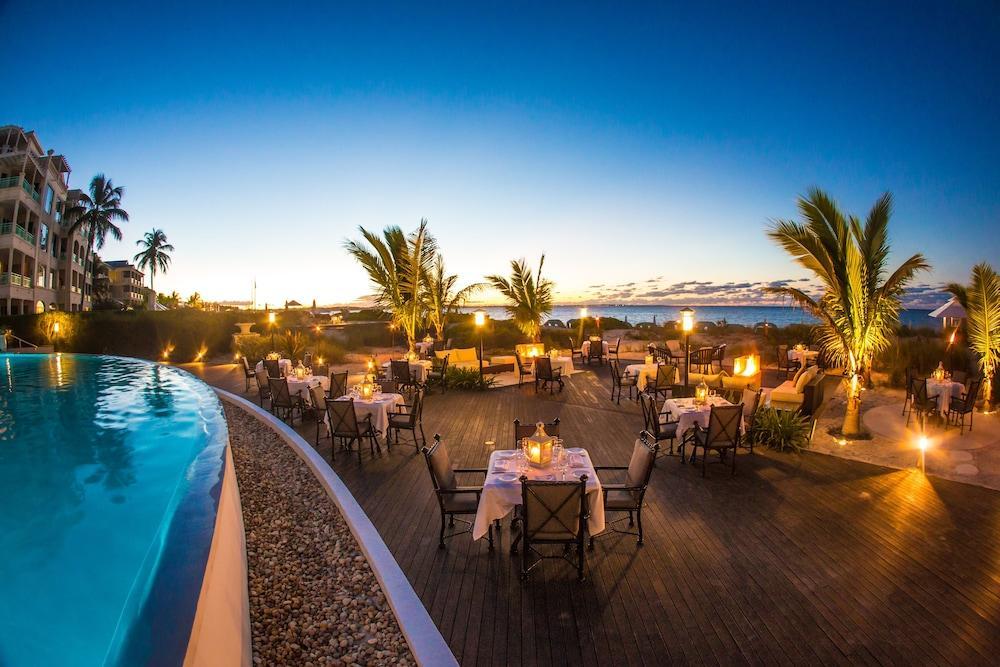 Hotel The Palms Turks And Caicos Grace Bay Esterno foto