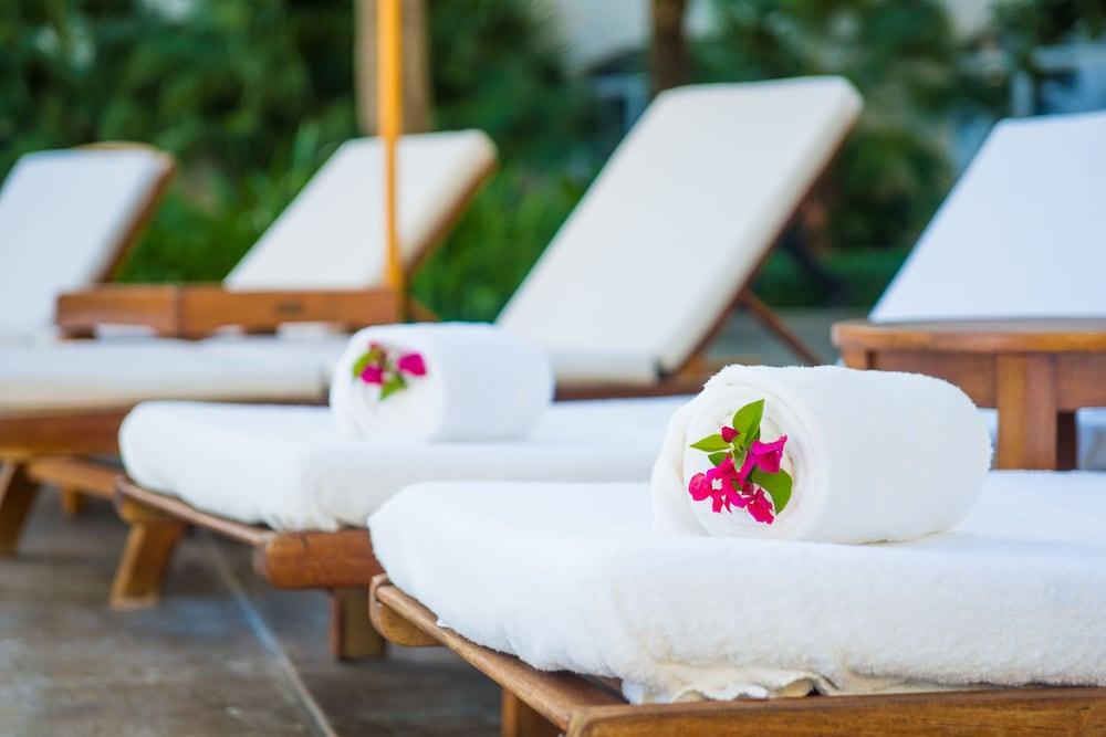 Hotel The Palms Turks And Caicos Grace Bay Esterno foto